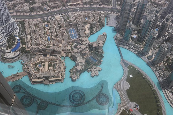 Full Day Dubai Shopping Tour with Private Transfers - What the driver service adds