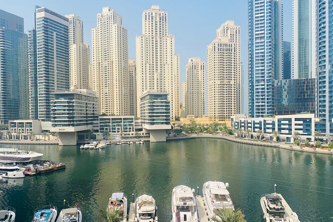 Full Day Modern Tour in Dubai - Palm Jumeirah: an engineered island in half an hour