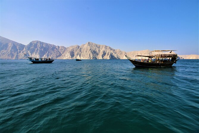 Full Day Musandam Dibba Cruise with Lunch from Dubai - Lunch, tea, and a practical day on the water