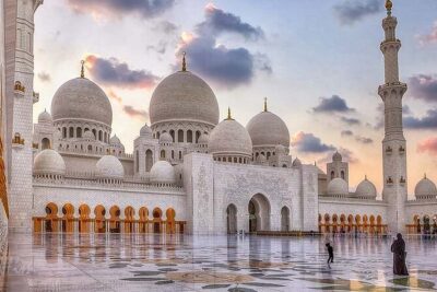 Guided Abu Dhabi City Tour Full Day with Private SUV
