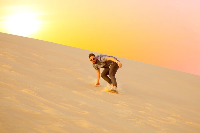 Half-Day Desert Safari from Abu Dhabi - BBQ dinner and three kinds of entertainment