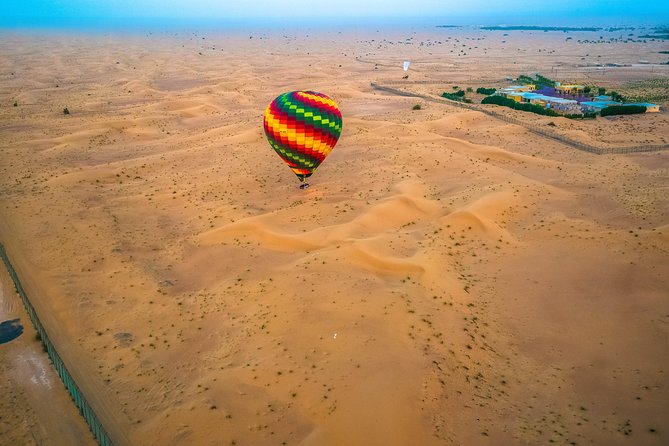 Hot Air Balloon Ride Over Dubai Desert inlcuding Transfers - Falconry and the signed flying certificate