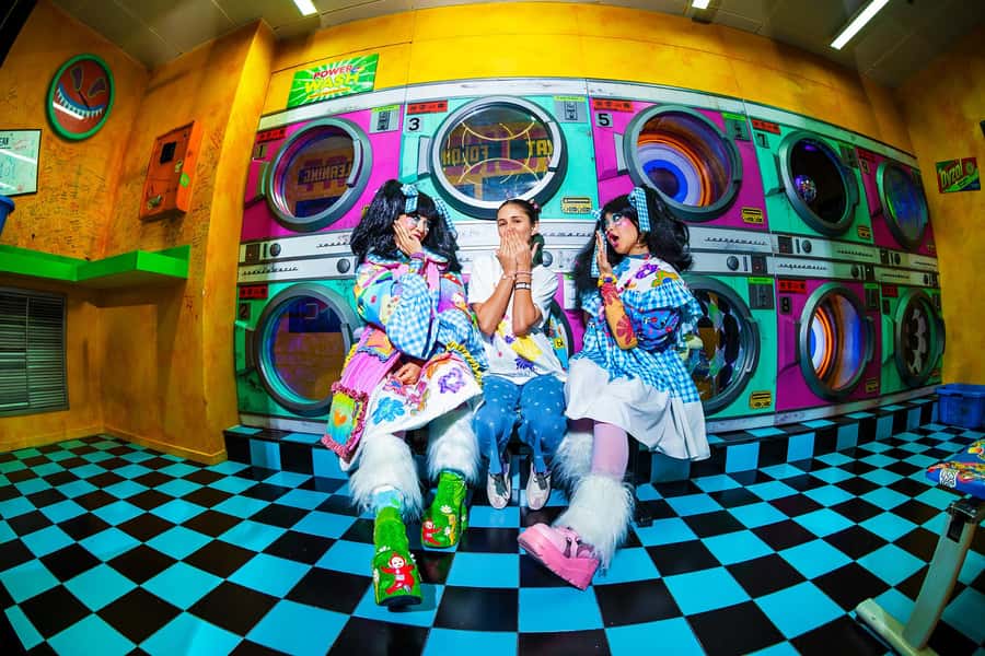 House of Hype - Dubai’s Ultimate Immersive Experience - Live performances and surprises without a fixed route