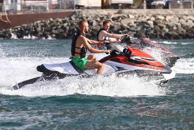 Jet ski Dubai 30 minute Guided Sightseeing Tour - Safety, age rules, and comfort