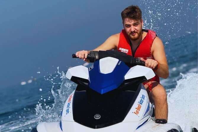Jet Ski Dubai 30 minutes - Starting at Fishing Harbor 37 in Jumeirah
