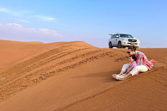 Kids Friendly Desert Safari or Kids Friendly Desert Tours - The drive from Dubai to Lahbab