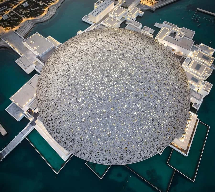 Louvre Abu Dhabi: Join an Express Guided Tour - What the Museum Educator adds in 45 minutes