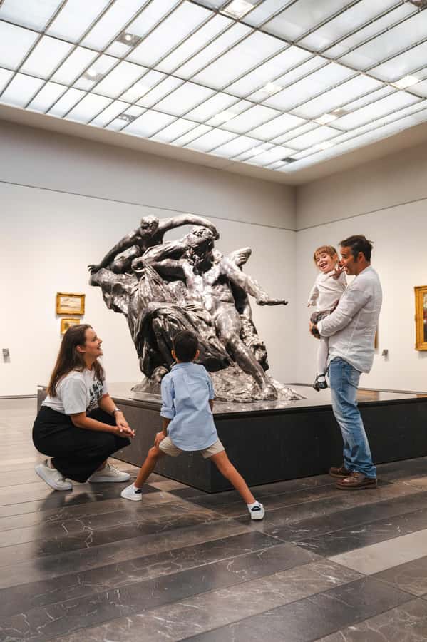 Louvre Abu Dhabi: Join an Express Guided Tour - Should you book the Louvre Abu Dhabi express tour?
