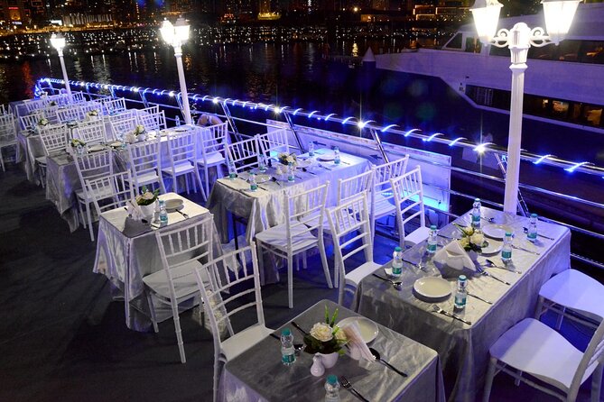 Luxury Dinner at Traditional Dhow Cruise Dubai Marina with Charm - What the $40.80 price really covers