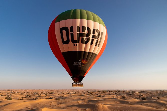 Luxury Hot Air Balloon, Land Rover Defender & Michelin Breakfast - Watching the balloon inflate
