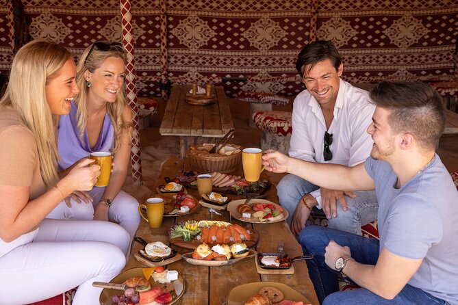 Luxury Hot Air Balloon, Land Rover Defender & Michelin Breakfast - Sixty minutes above the Dubai desert