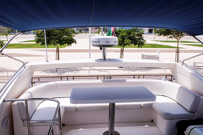 Luxury Yacht Dubai - Book 56 ft Yacht Cruise up to 24 people - Bluewaters Island and Ain Dubai
