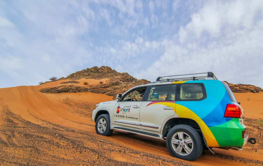 Mleiha Desert Safari with Sandboarding, Stargazing & Dinner - Who should book this Mleiha evening?
