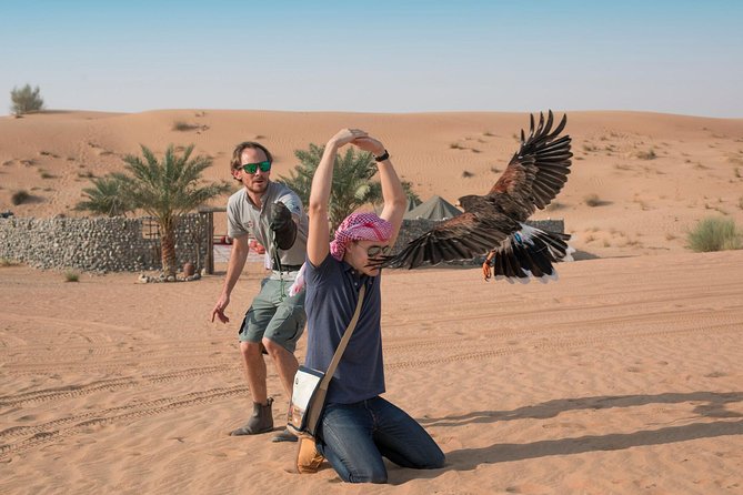 Morning Falconry & Nature Desert Safari with Transfers from Dubai - Group size, children, and comfort