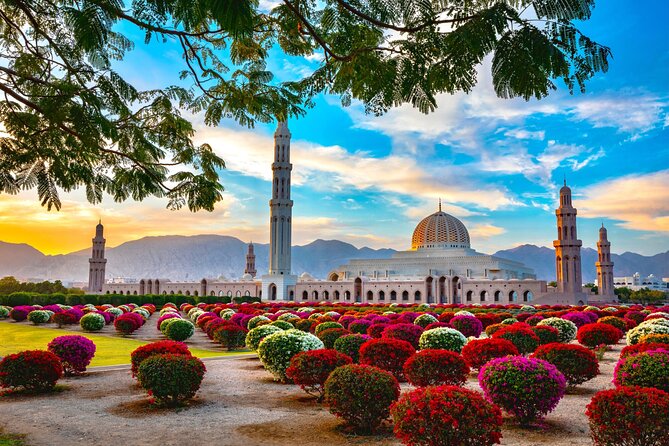 Muscat City Tour from Dubai with Free Visa & Omani Lunch - Muttrah gives you Muscat’s old harbor character