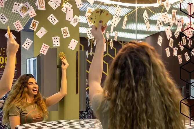 Museum of Illusions Dubai Tickets - Practical details for arriving and visiting