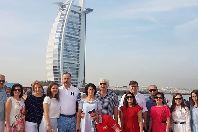 Old and Modern Dubai City Tour - Spice Souk, aromas and assertive sales pitches