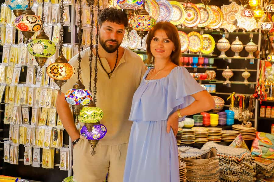 Old Dubai Guided Tour With Photographer: Souks & Street Food - Why this three-hour walk works