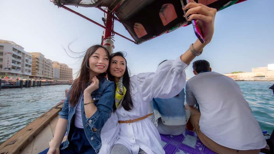 Old Dubai Heritage Tour: Souks, Mosques & more hidden gems! - Why this tour works for a first look at Old Dubai