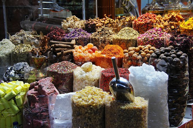 Old Dubai Heritage Walking Tour – 3-Hour Cultural Experience - Why Old Dubai works best on foot