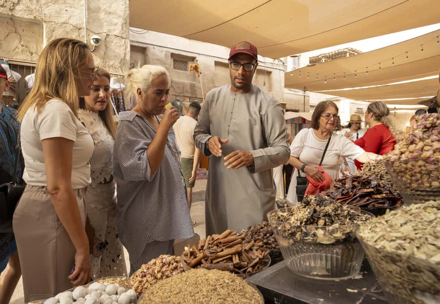 Old Dubai Historic Guided Tour: Creek, Street Food & Souks - Bur Dubai Souk and the first taste of local street food