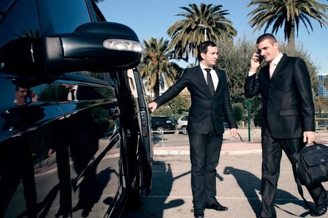 One way Dubai Airport Private Transfer - A calm first step after landing at DXB
