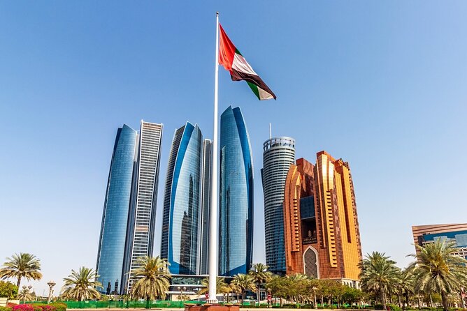 Premium Abu Dhabi Full-day City Tour in A 4x4 Private Vehicle - Abu Dhabi Dates Market: a tasty, practical stop