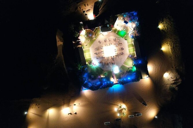 Premium Desert Safari, food Service with 4 alcoholics drinks - A full evening of live stage entertainment
