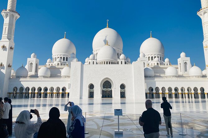 Private - Abu Dhabi Half Day City Tour - Guides can shape the experience