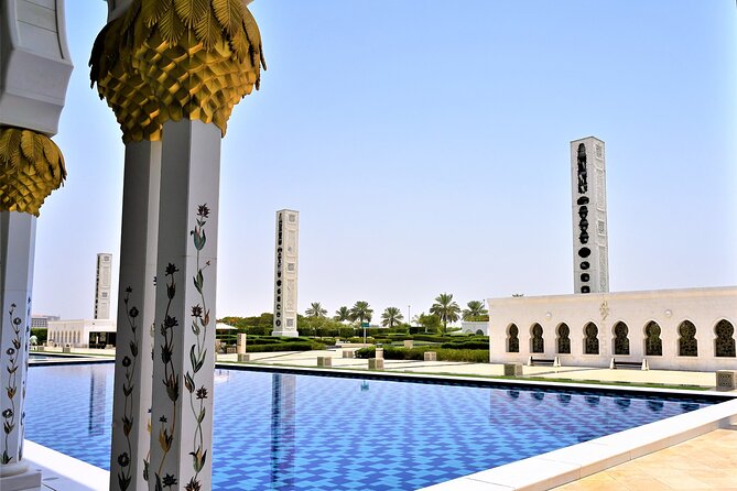 Private Abu Dhabi Sightseeing Tour from Dubai - Dates Market: the most local-feeling stop