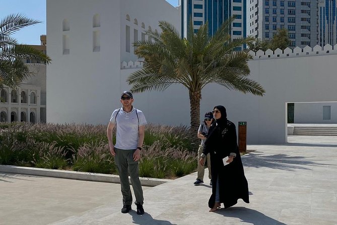 Private Abu Dhabi tour with Emirati Guide - What a private guide changes