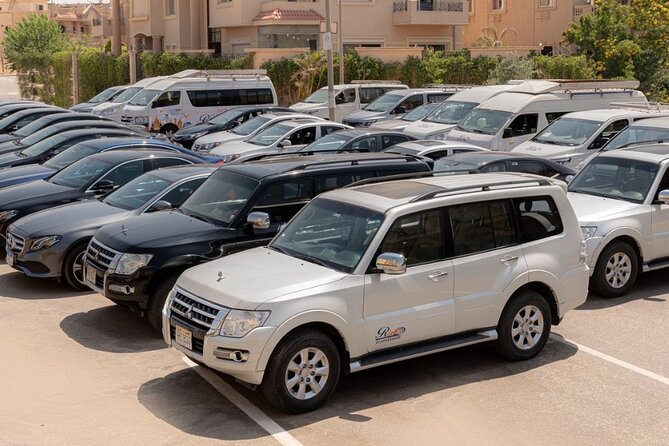 Private Dubai Airport Arrival/Departure Transfer to Dubai City - Meeting your driver after landing