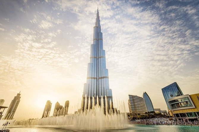 Private Full Day Old Heritage & Modern Dubai City Tour with Lunch - Jumeirah Mosque and the limits of the visit