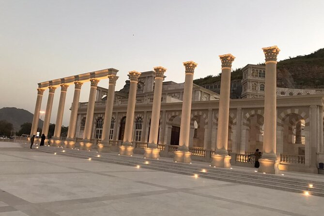 Private : Khor Fakkan Full Day Tour - Khorfakkan Waterfall and amphitheater views