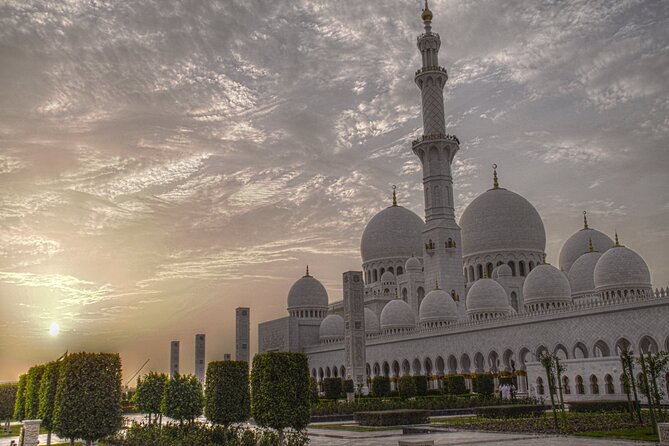 Private Outdoor Guided Tour in Abu Dhabi City - Key points to know before booking