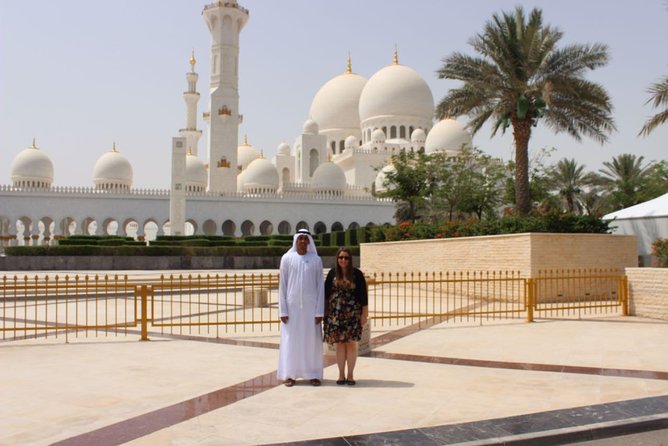 Private Sheikh Zayed Grand Mosque Tour - Why the Sheikh Zayed Grand Mosque deserves a guided visit