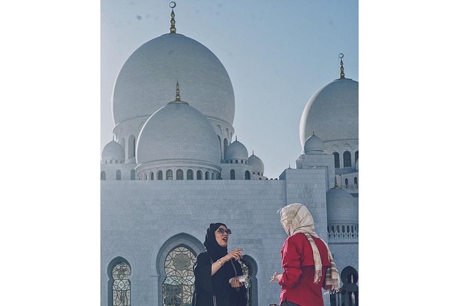 Private Sheikh Zayed Grand Mosque Tour - Reading the mosque’s design with a guide