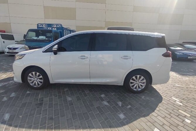 Private Transfer In Dubai - A private ride from Dubai Airport to your door