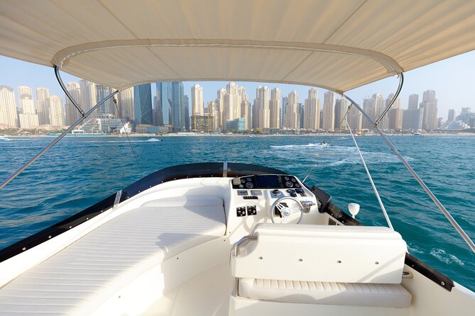 Private Yacht Cruising Rental from Dubai Marina - Dubai Marina and Jumeirah Beach Residence