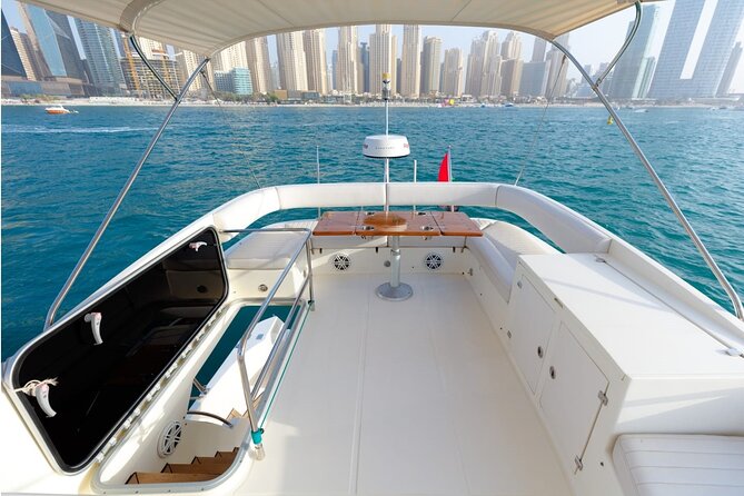 Private Yacht Cruising Rental from Dubai Marina - Choosing Two Hours or Four