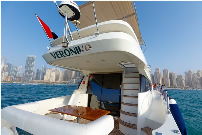 Private Yacht Cruising Rental from Dubai Marina - Who Will Enjoy This Cruise Most?