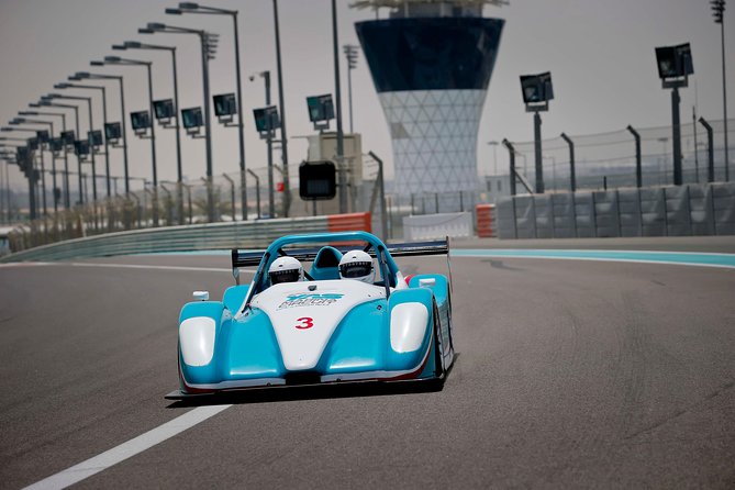 Radical SST Passenger Ride - Yas Central starts the race-day feeling