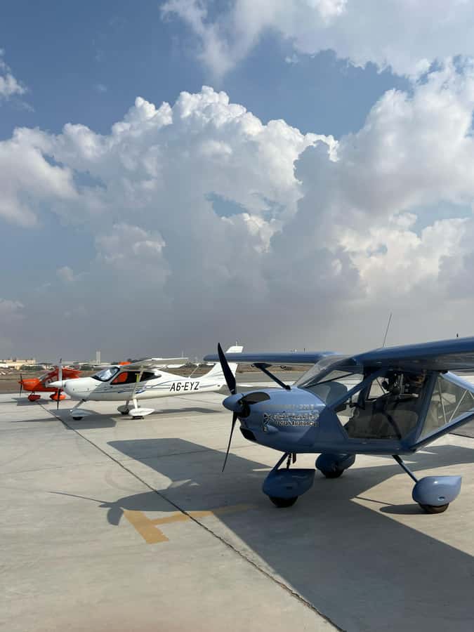 Ras Al Khaimah: Scenic Microlight Adventure Over Desert - Who should book this flight?