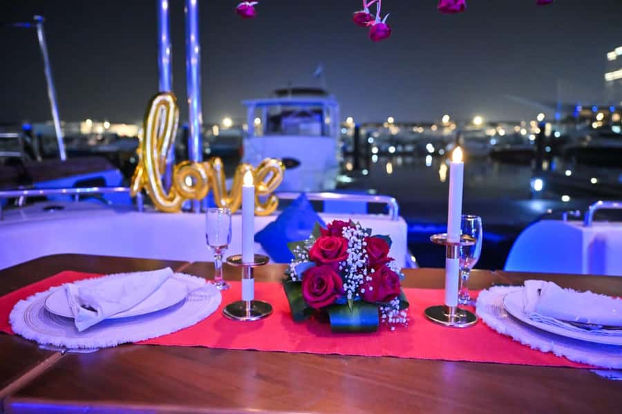 Romantic Dinner on Private Yacht - Key points before you book