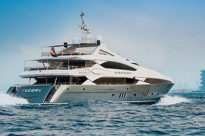 Sunseeker Superyacht: VIP Dining, Premium Drinks & Music - Music, DJ sets, and the evening mood