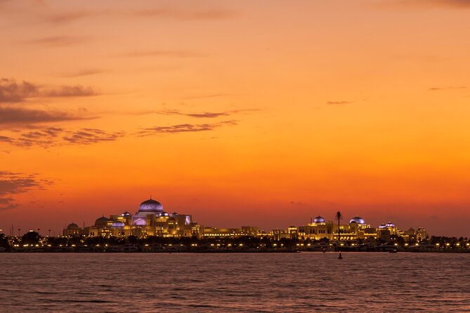 Sunset Corniche Cruise - 2 hours trip - Key points to know before you book