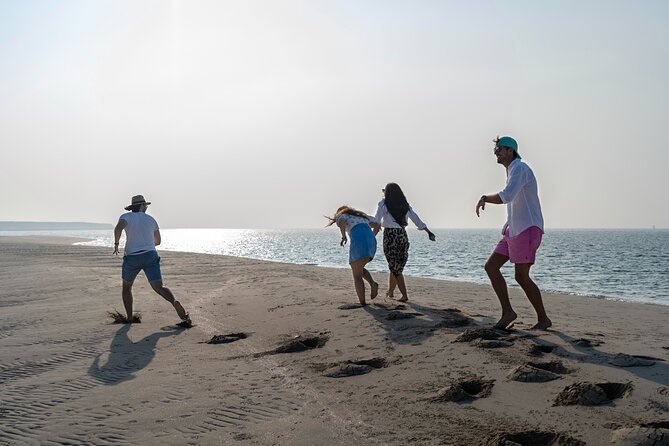Sunset Corniche Cruise - 2 hours trip - Etihad Towers and Abu Dhabi’s modern skyline