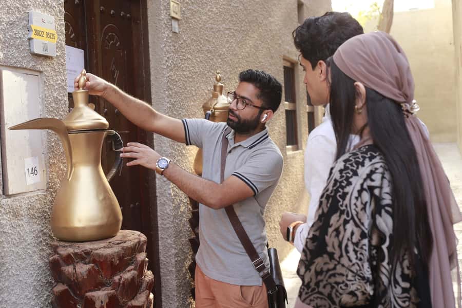 Walking Tour in Dubai. Souks, museums, Local Food Testing - The Gold Souk and Dubai’s buying culture