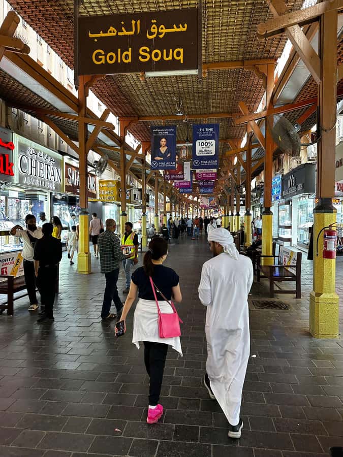 Walking Tour in Dubai. Souks, museums, Local Food Testing - Al Fahidi’s wind towers and restored courtyards