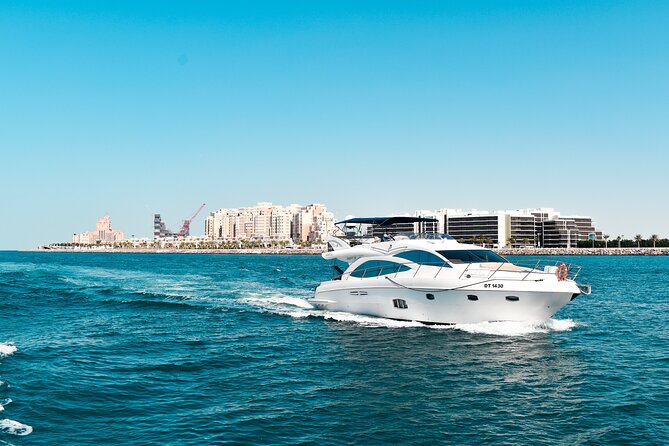 Yacht Trip Dubai : Book 56 ft Premium Yacht up to 21 people - Leaving Dubai Marina and finding your boat